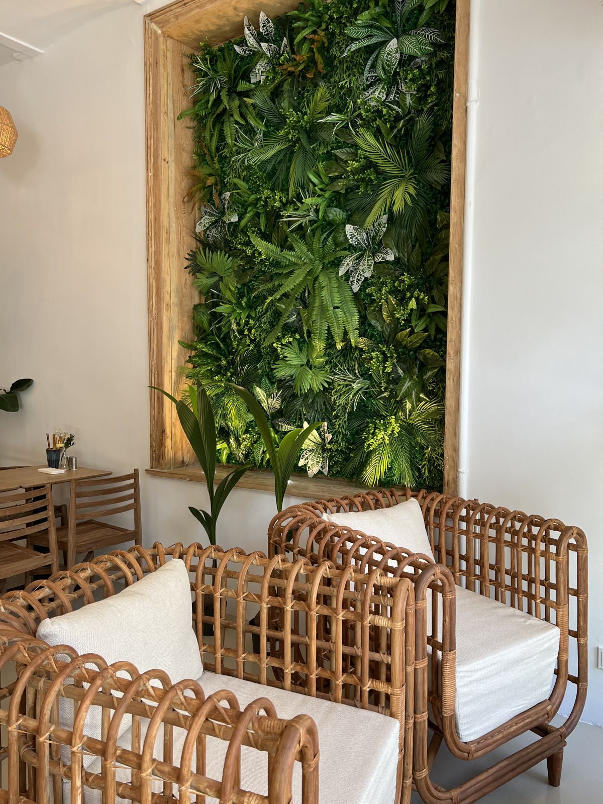 Das fertige Café-Interieur von „ALLES WAFFEL! Oder was?“